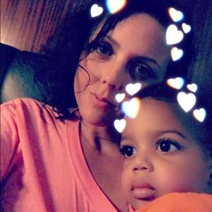 Meet your Posher, Dominique